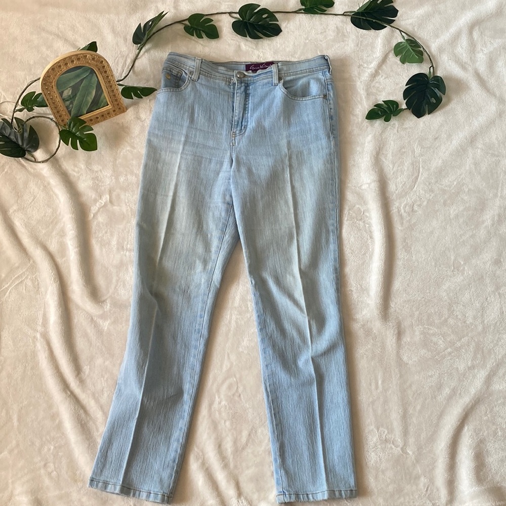 ✨✨✨HP✨✨✨Gloria Vanderbilt Jeans
